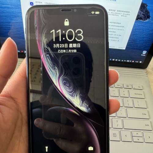 Apple iPhone XR 128G 黑色 港行，雙咭雙待，功能全部正常運作，電池效能96 %，電池...