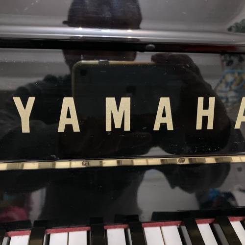 Yamaha YS1 直立式鋼琴