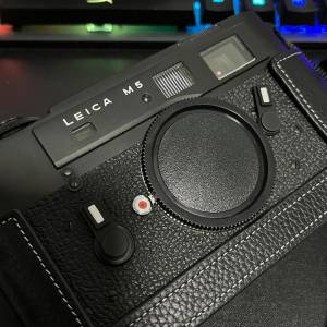 Leica M5