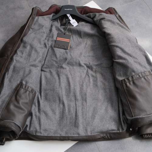 全新Ermenegildo Zegna小牛皮羽絨