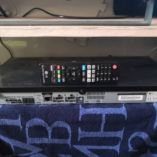 LG UP-970 真4K UHD 藍光机(100%運作全正常,靚仔小用) up