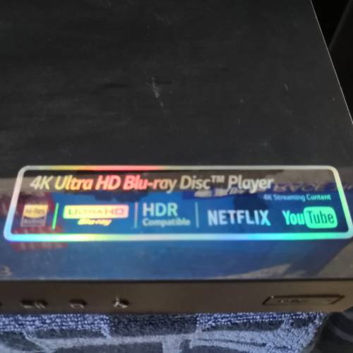 LG UP-970 真4K UHD 藍光机(100%運作全正常,靚仔小用) up