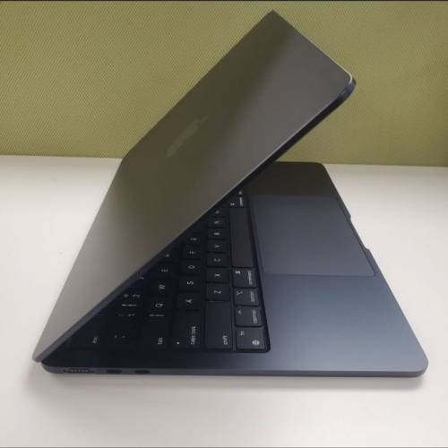 Apple MacBook Air 2022款 M2