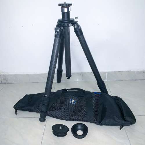 Leofoto LM-324C碳纖維三腳架連DC-364C升降中軸