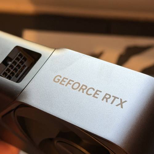 Nvidia RTX 5070 Founder Edition 公板顯示卡 12GB DRR5