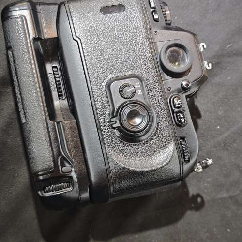 nikon F100 尼康 菲林機 膠片機 功能正常 送電試機 80%new 皮有老化問題