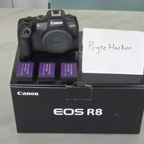 Canon EOS R8 Body