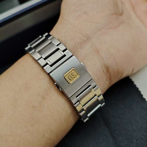 荀價平售💙超靚籃面💙金字Grand Seiko 60週年款SLGH003限量1000隻，2021年表，超新...