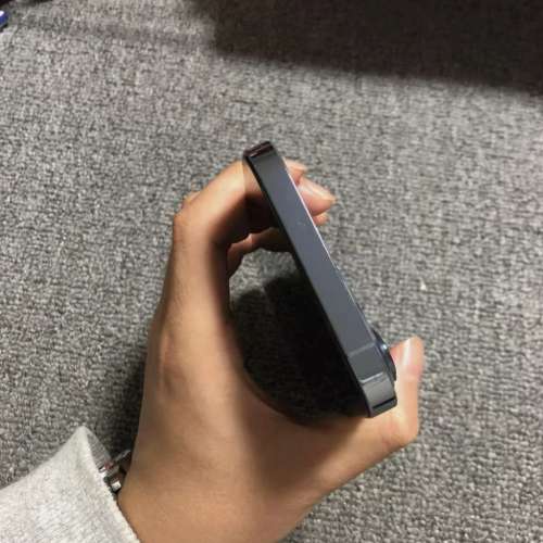 iPhone 13 pro max 1tb 電池效能96 ％，送Magsafe Case及玻璃貼