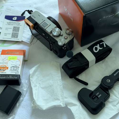 剛買一個月 Sony a7CR 銀色 行貨有單有盒有保養