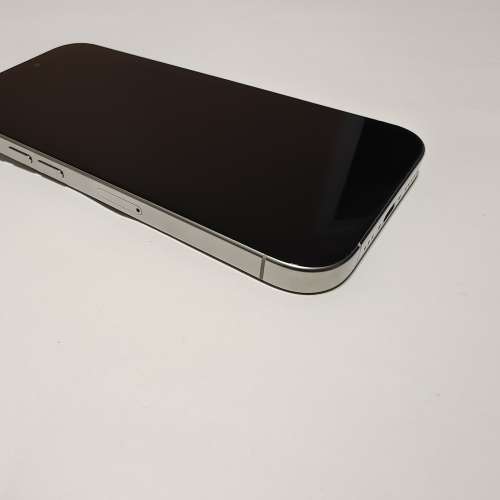 完美無花,行貨白色iphone 16 pro 512gb 雙卡雙待 dual open line, 全套有盒usb