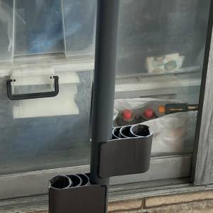 Dyson吸塵器座地式收納架 + 充電底座 HK$50.00 實物如圖