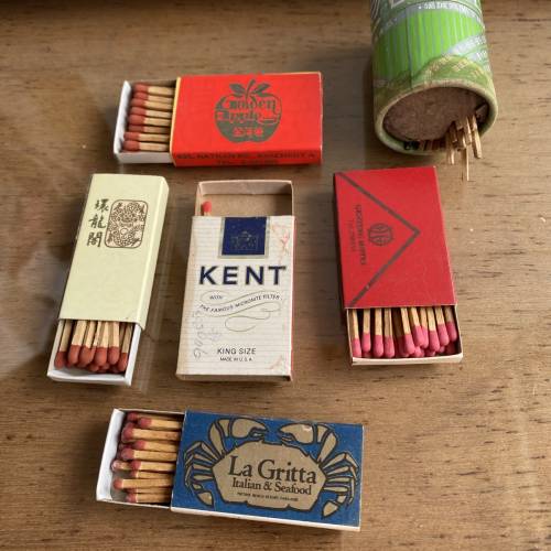 全取：多款火柴盒收藏$30(有一個圓柱型底部有瑕疵）