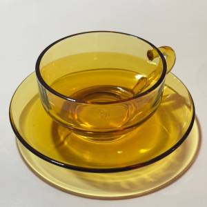 新淨企理：經典茶色/琥珀色玻璃咖啡杯/茶杯連碟共兩套 - 購於日本