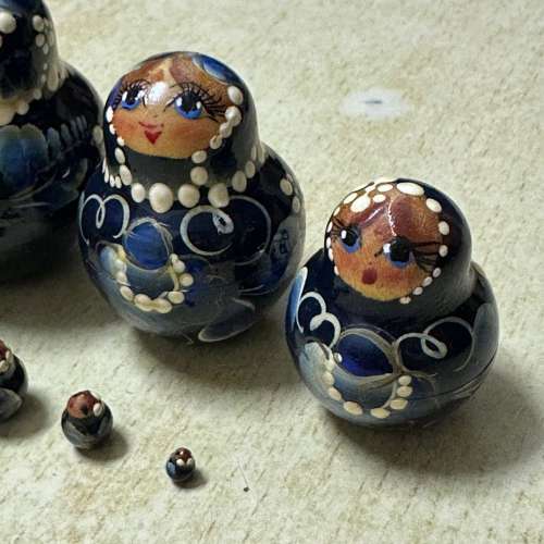 懷舊俄羅斯木製手工藝套娃娃 Rare Vintage Russian Matryoshka 6cm Old Wooden Nes...