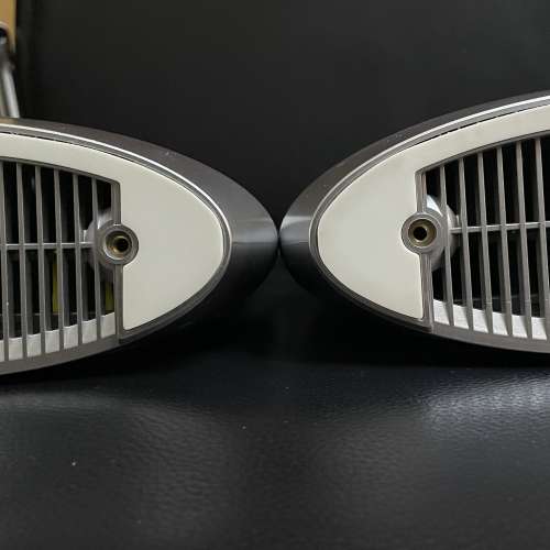 Orbi (RBR750&RBS750) 三頻 AX4200 Mesh WiFi 6 無線系統 (2件裝, 1主機 + 1分機)