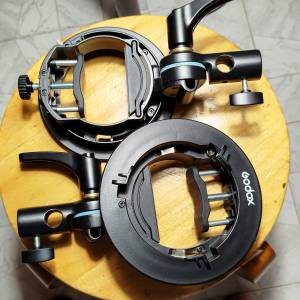 神牛S2閃光燈支架兩個 [保雲mount]