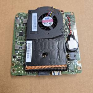 壞 INTEL 第七代i5 NUC7i5DNB