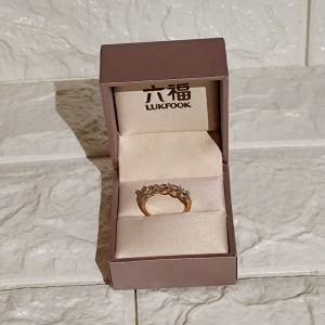 全新行貨LUKFOOK Deaar Q 18K/750金鑽石戒指 有單 有保用
