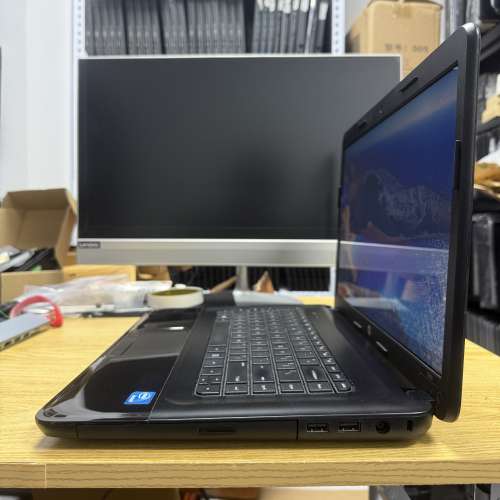 HP 2000 (Intel / 15.6" 高清 / Win 11 / 永久Office / SSD)