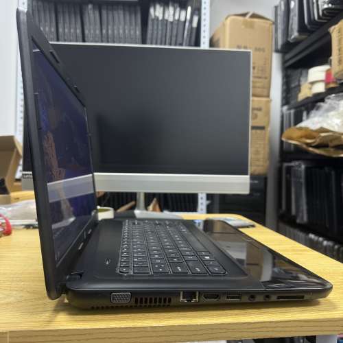 HP 2000 (Intel / 15.6" 高清 / Win 11 / 永久Office / SSD)