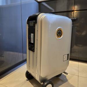 Airwheel 同廠同款電動行李箱 銀色