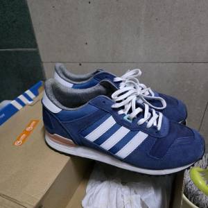 adidas GAZELLE 女裝運動鞋
