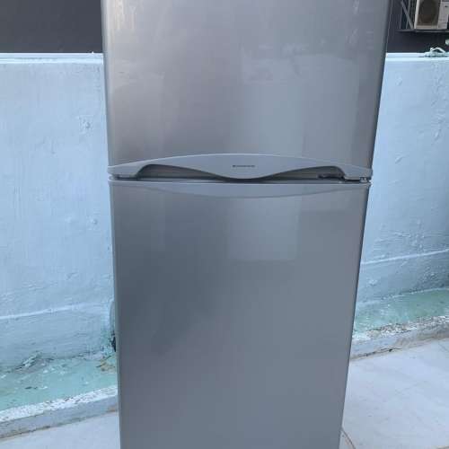 雪櫃 (雙門惠而浦)WF175/8 (可左/右門鉸) 139CM高 二手電器 包送貨安裝 貨到付款