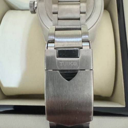 帝舵Black Bay GMT 手錶