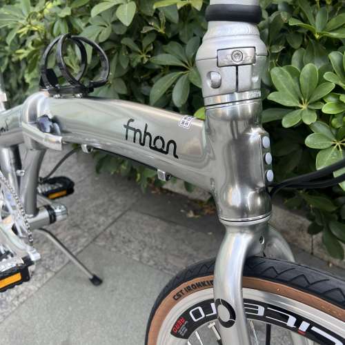 拉絲銀色 全新電變款2025 FNHON PD2018 輪峰電變12速 油剎 20吋 451 平焊鋁合金車架...