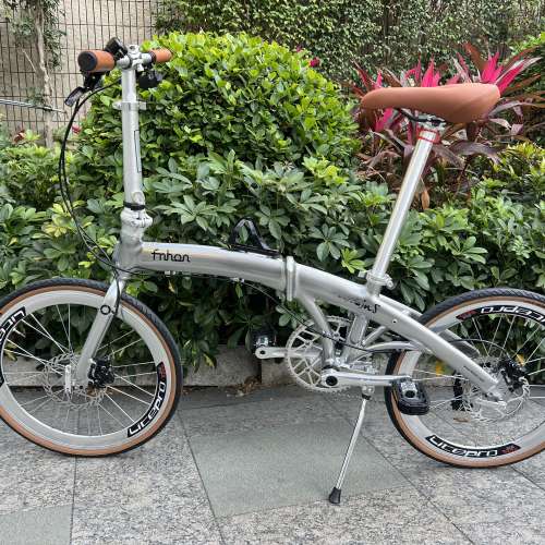 拉絲銀色 全新電變款2025 FNHON PD2018 輪峰電變12速 油剎 20吋 451 平焊鋁合金車架...