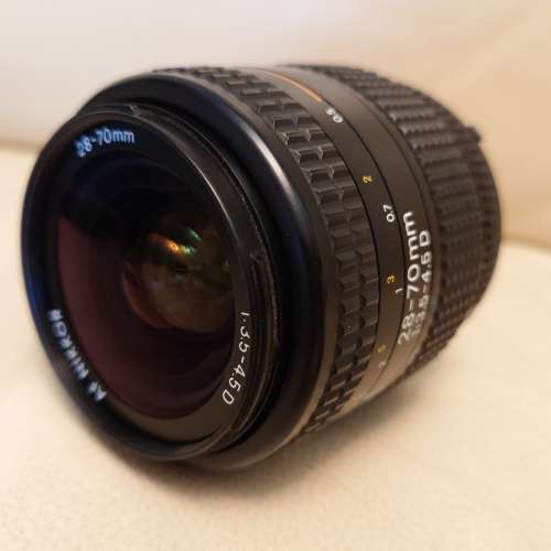 Nikon AF 28-70 f/3.5-4.5 D