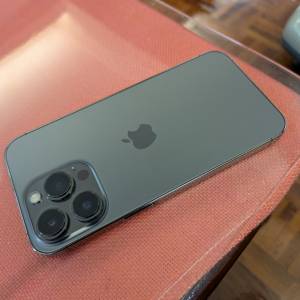 Iphone 13 PRO 256GB black with airpods 2 free