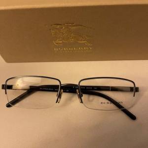 Burberry eye glasses 真正的 眼鏡 眼睛 框架