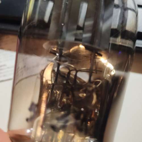 放水銀飽滿整流胆CV538=雞爪5Y3G一支=MULLARD 的整流灰屏斜大圓環一支=$900