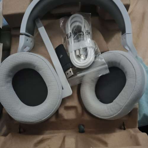 Corsair HS55 wireless Headset 電競 頭戴式 耳機