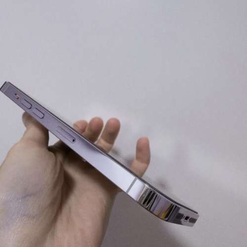 iPhone 14pro 256gb,港行極新，已換新電，電池健康度100，滿血復活！全套齊！