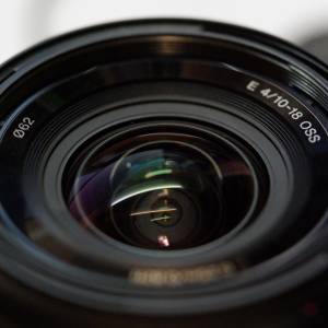 Sony 10-18mm f/4 OSS (SEL1018)