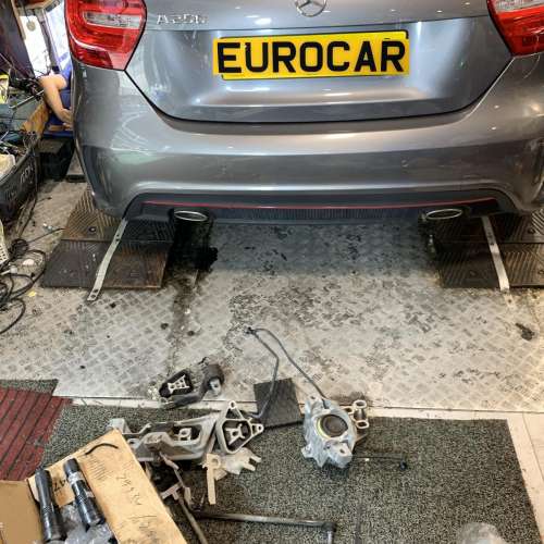 更換 Engine 膠 Benz 修理 更換 機腳膠