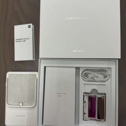 Xiaomi Mi Mix Flip 2 隨身拍