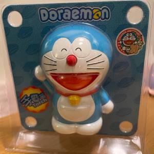 多啦A夢手電筒