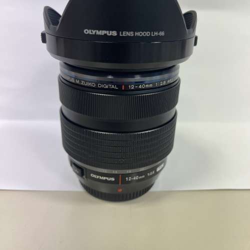 一堆Olympus 相機 及鏡頭