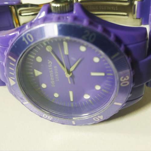 最後兩件!!! 全新 IDENTITY LONDON 紫色手錶 (男女合用)