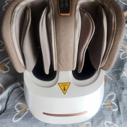 按摩椅，按摩腳，膝蓋按摩。共3件