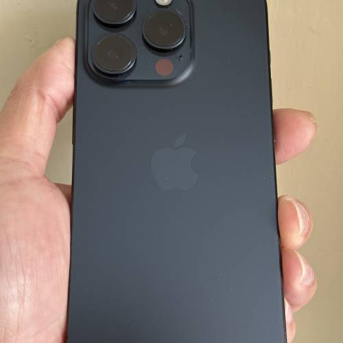 iPhone 15 pro 128g blue 港行