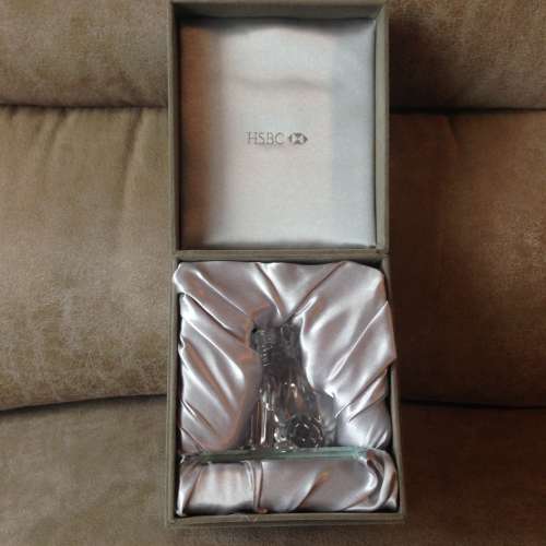 HSBC Crystal Dog in Box Chinese Zodiac (Collectible) NEW 全新 匯豐 水晶 狗 盒...