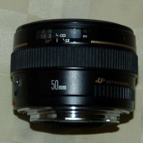 CANON EF 50MM f1.4 lens