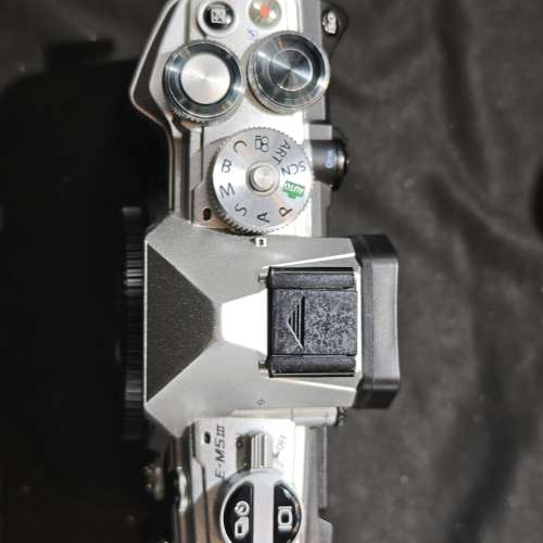 OLYMPUS E-M5 III 奧林巴斯 EM5III EM5M3 EM5 三代 機身 快門 SC:4xxx 95%new 跟2電...