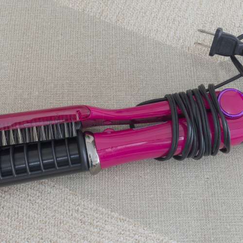 In styler 熱髮夾，捲髮夾，拉直、定型和捲曲頭髮