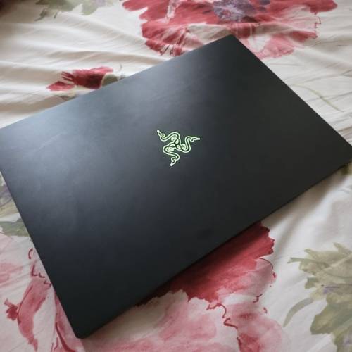 Razer Blade 16 i9 14900HX RTX4070 2K OLED